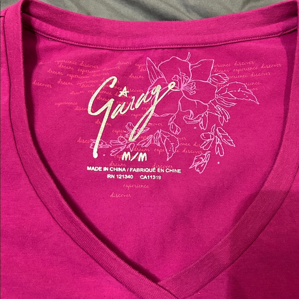 Garage tee - Picture 2 of 5